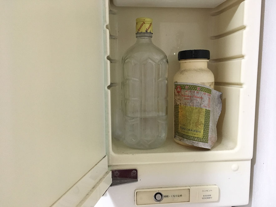 fridge antique】背中が白い力士-